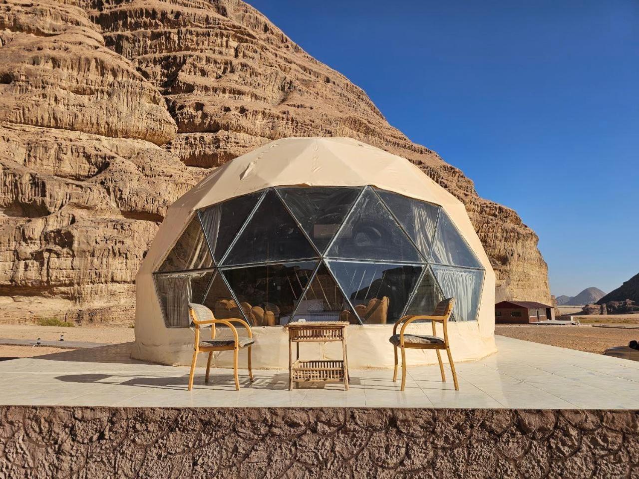 Wadi Rum Oscar Camp Экстерьер фото
