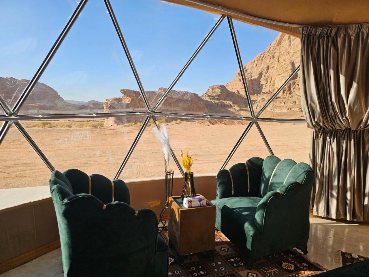 Wadi Rum Oscar Camp Экстерьер фото